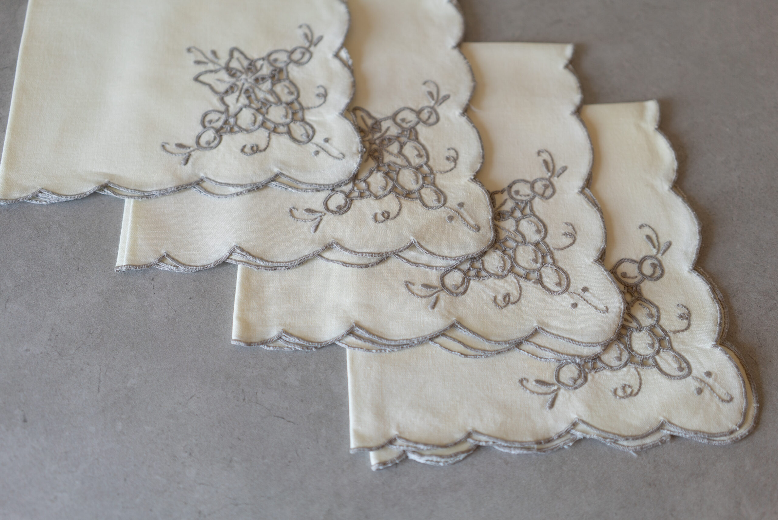 Vintage Italian Grape Napkin, Italy 1980s