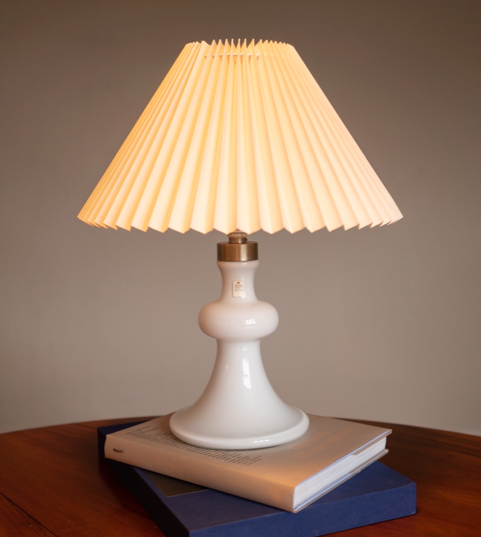 Holmegaard Opal Glass Table Lamp, Denmark 1970s - 画像 (7)